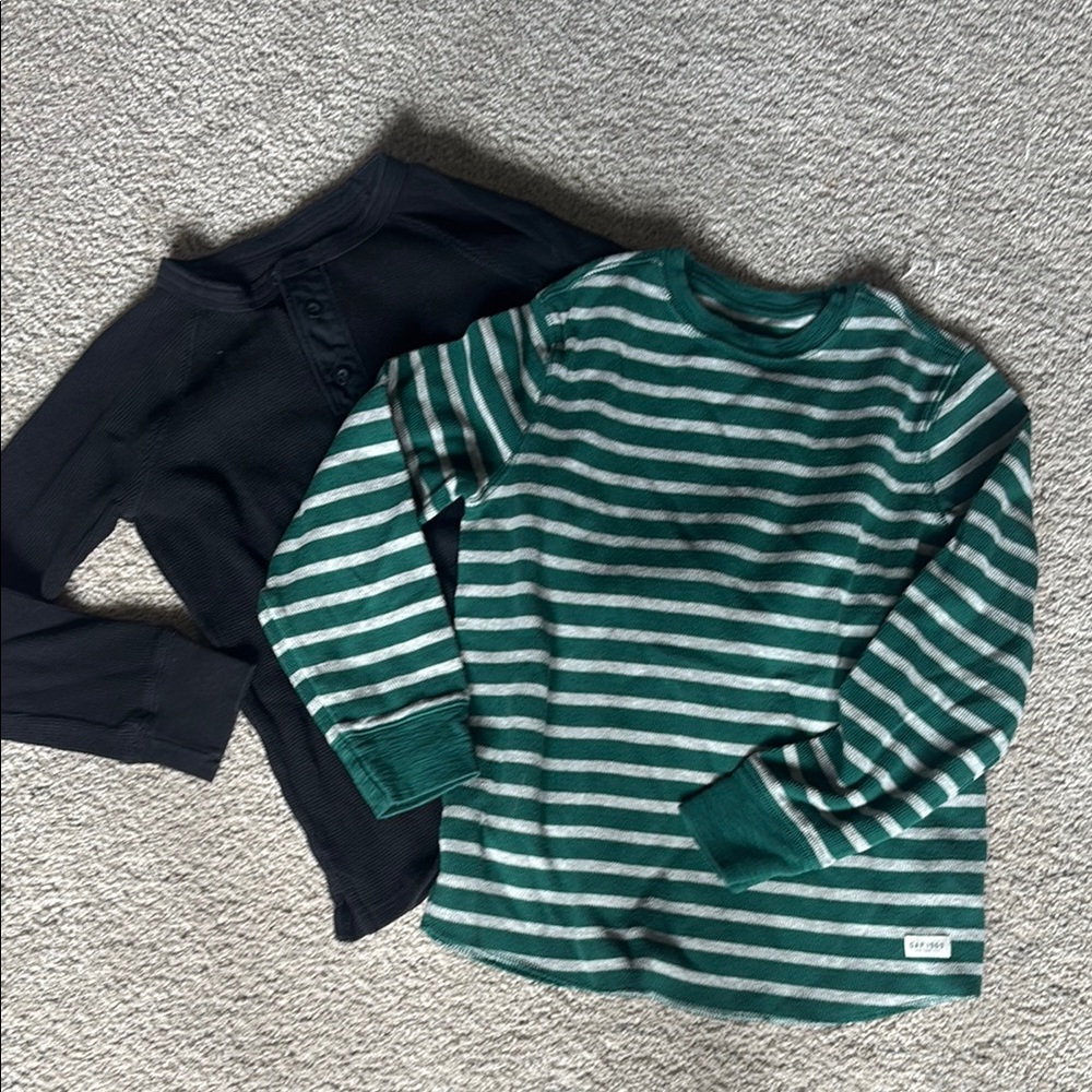 GAP Green and White Long Sleeve Striped Tee